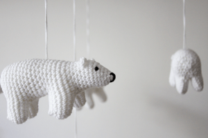 ijsbeer-haken-baby-mobiel