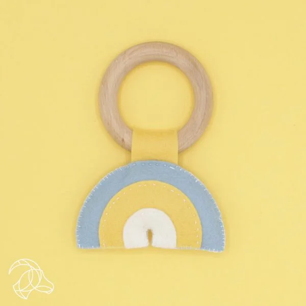 DIY Viltpakket - Regenboog Rammelaar - Blauw - Afbeelding 3