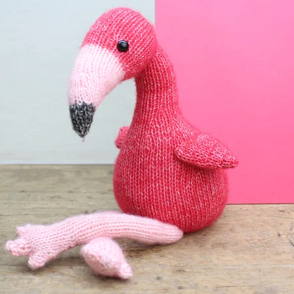 Hardicraft DIY Breipakket Chris Flamingo - Afbeelding 4