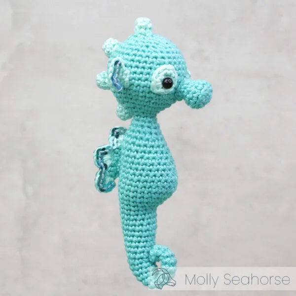 Hardicraft DIY Haakpakket Molly Zeepaardje - Afbeelding 4